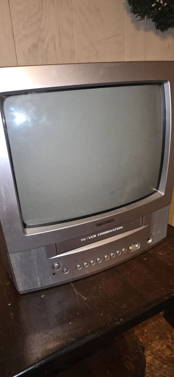 Essexville Estate Sale photo 12
