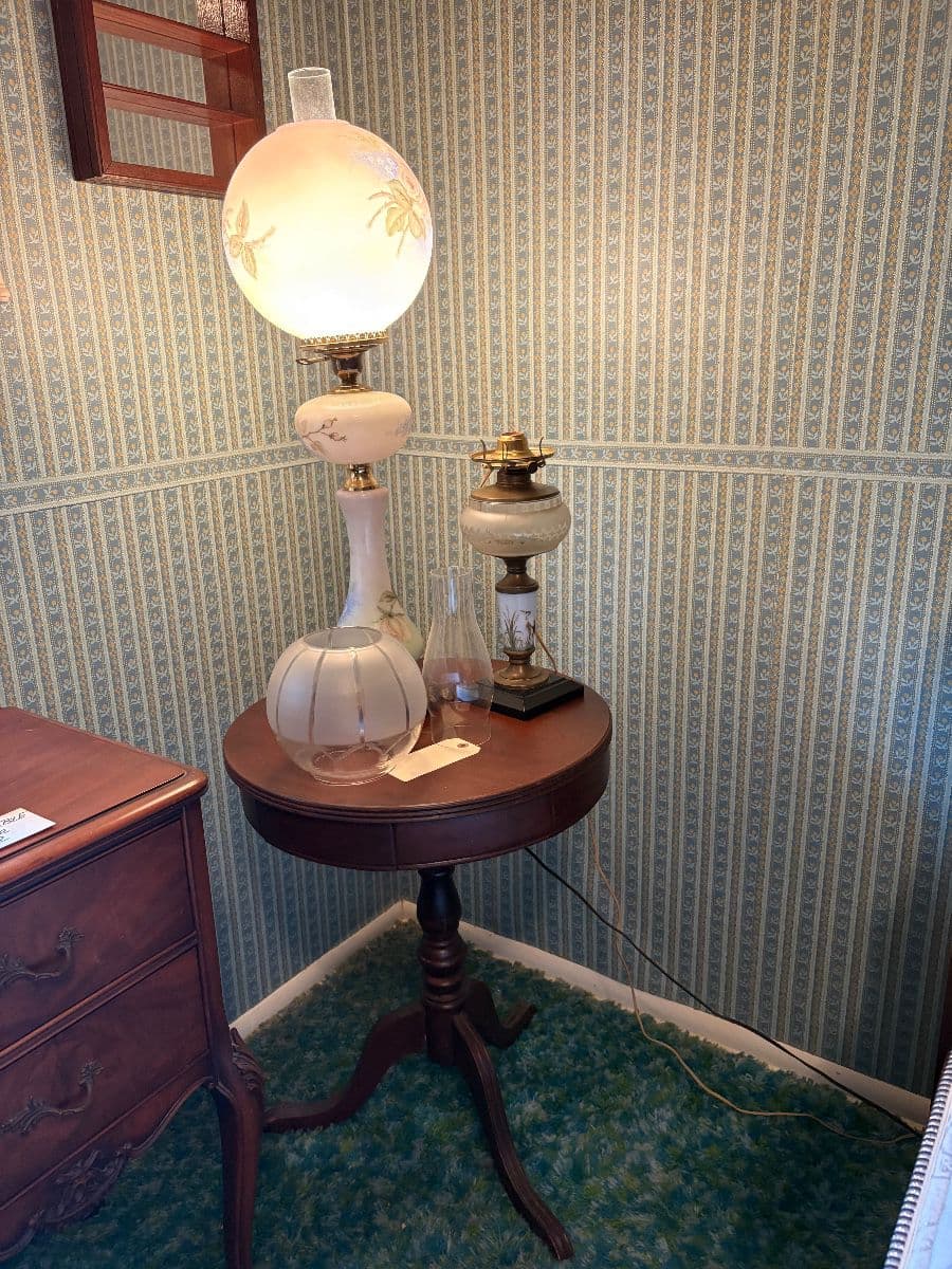 Salvaged by Sonya * Estate Sale * Everything Vintage Like Grandma's Attic!! photo 3