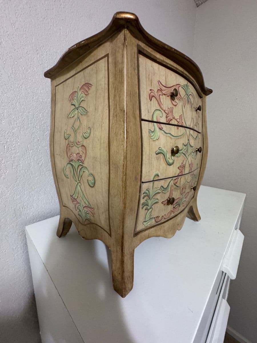 ~ 50%OFF ~ Collectibles, Fine China and Books In North Austin ! photo 8