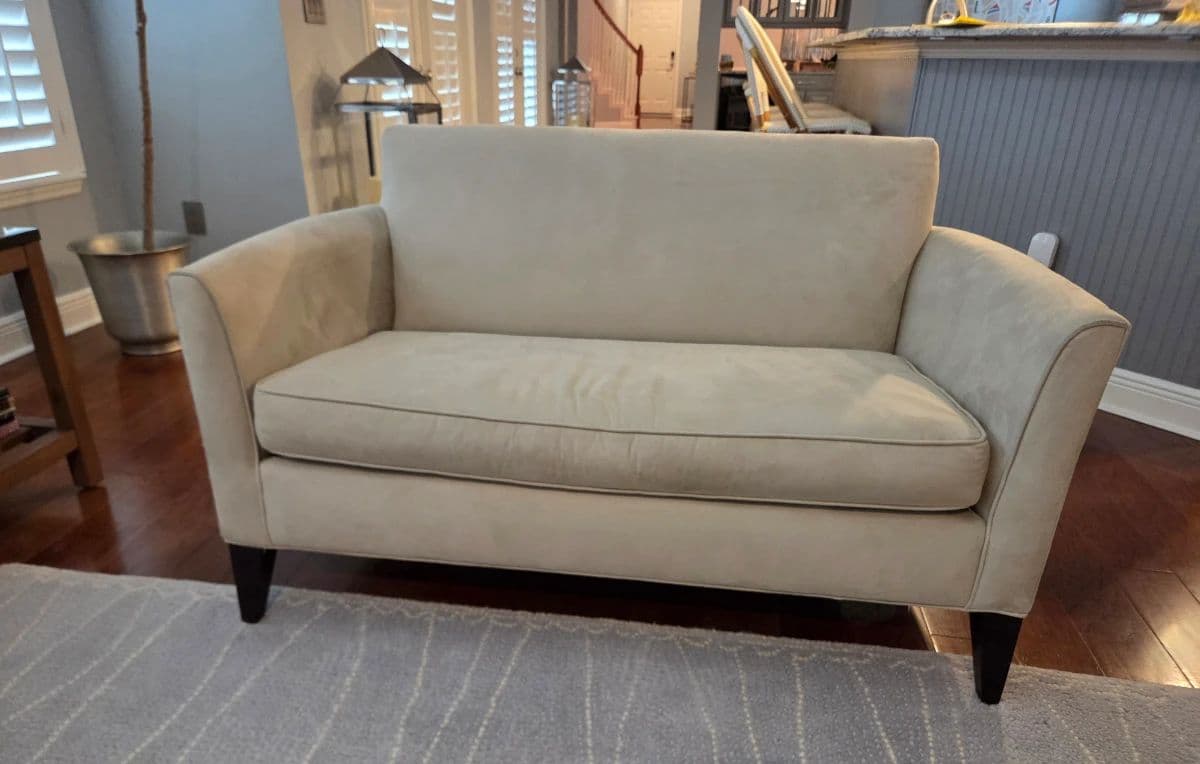 Grasons NE Orlando~ One-Day On-Site sale~ Preselling Furniture w/pick up on sale day photo 12