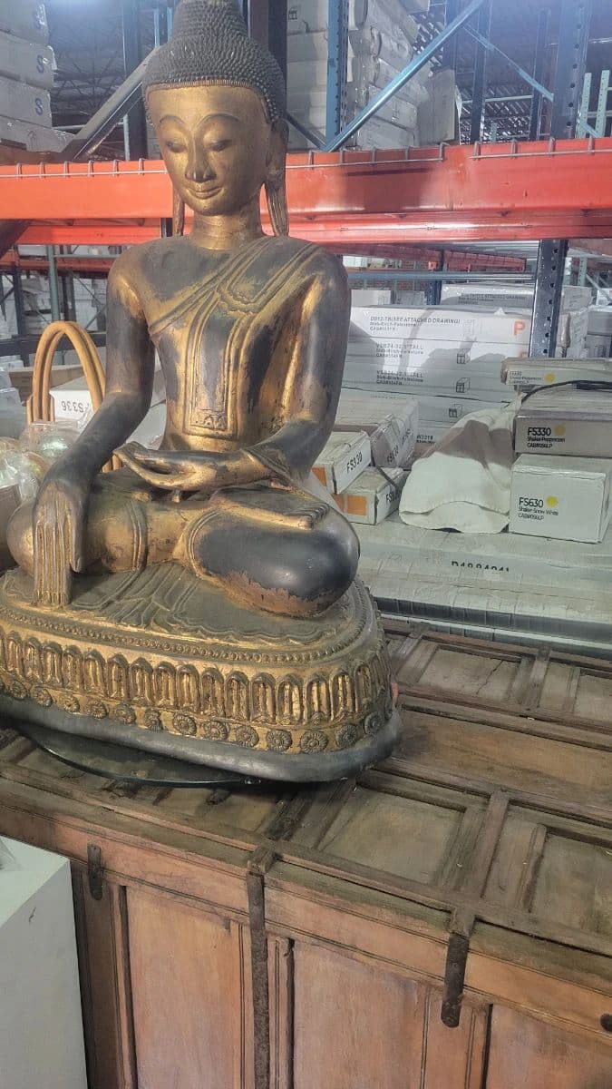 Asian art and accessories photo 3