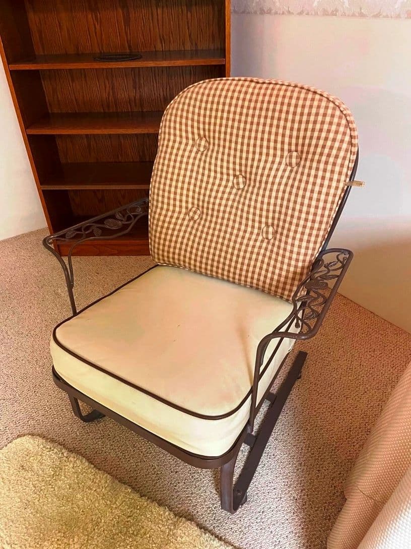 A Very Nice One Day Grand Blanc Estate Sale 8-15-26 photo 8