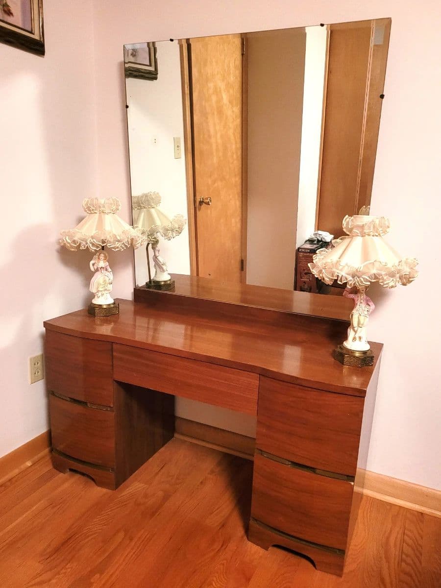 Doylestown Antique & Collectible 3-Day Estate Sale photo 7