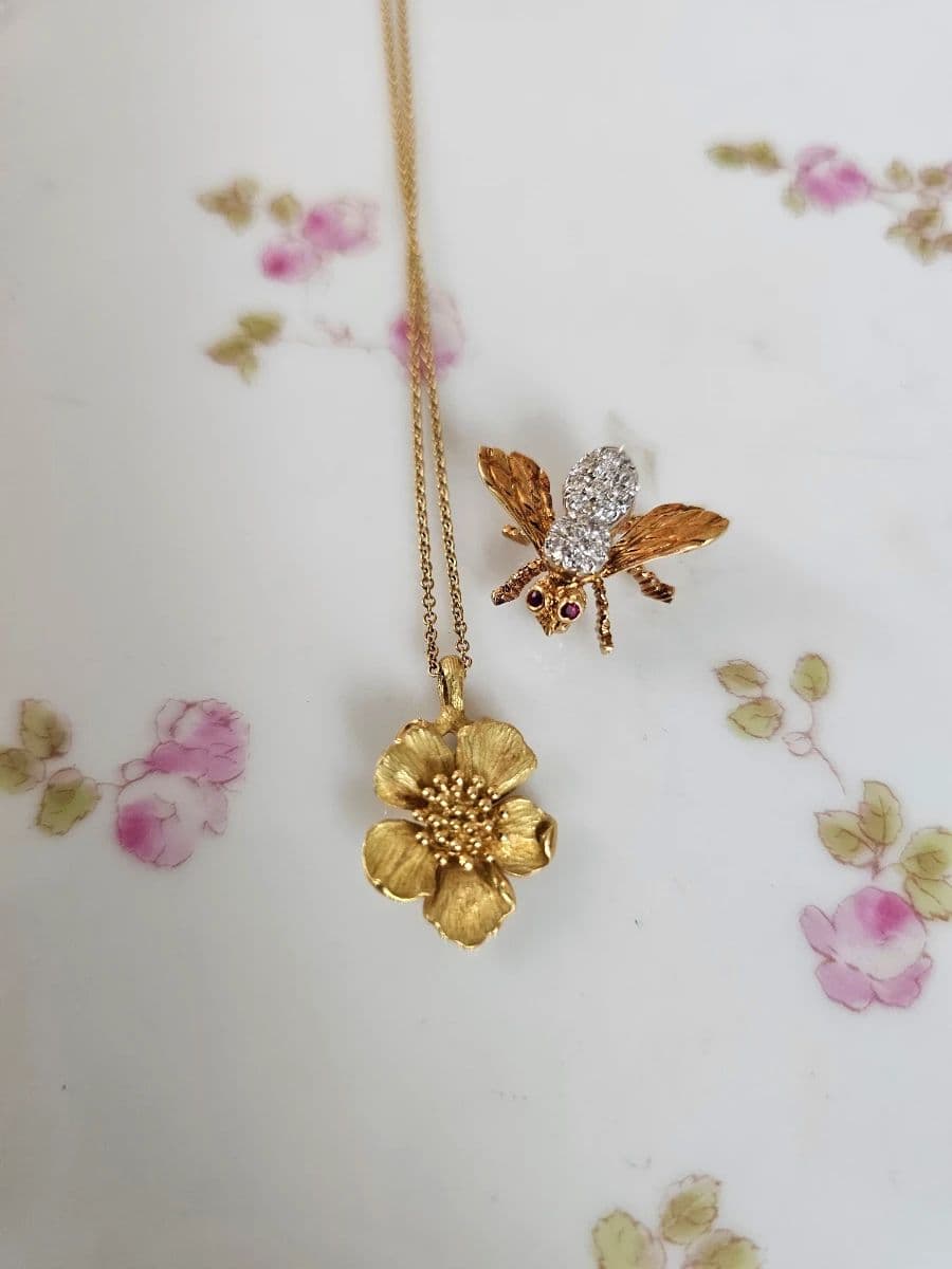 SALE BY HOLLY TAG SALE! TIFFANY JEWELRY & STERLING, HOOSIER CABINET, URANIUM GLASS, ALBUMS & MORE photo 4