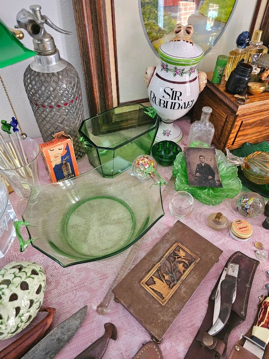 SALE BY HOLLY TAG SALE! TIFFANY JEWELRY & STERLING, HOOSIER CABINET, URANIUM GLASS, ALBUMS & MORE photo 9