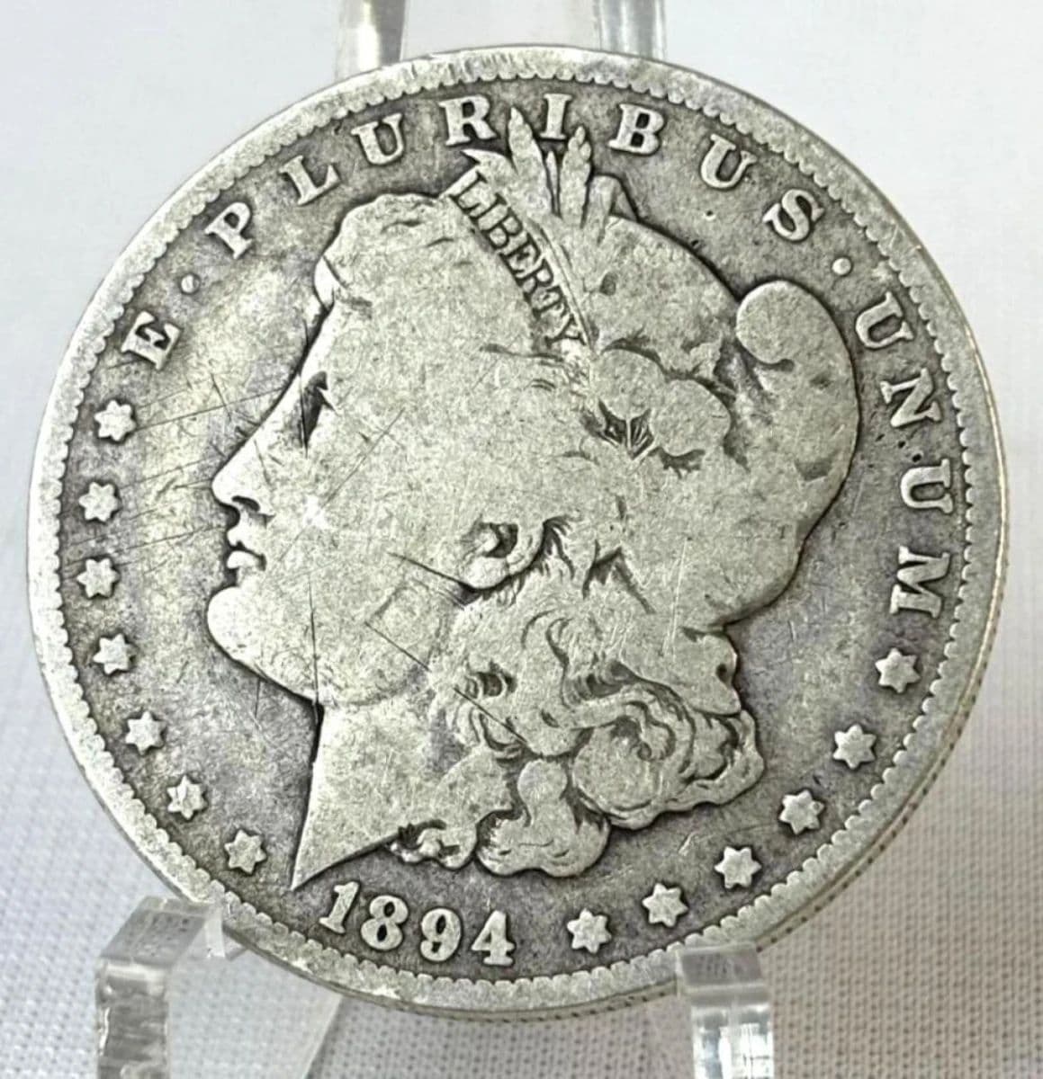 ANTIQUES AND COLLECTIBLES ONLINE AUCTION photo 10