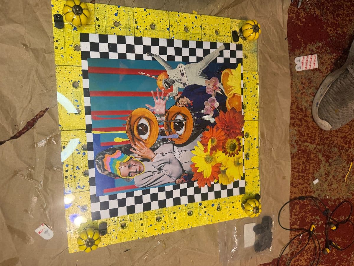 BOGO MONDAYS!!! Vintage gem. Pop art, plants, MCM, Vintage, clothes, furniture, vinyl photo 3