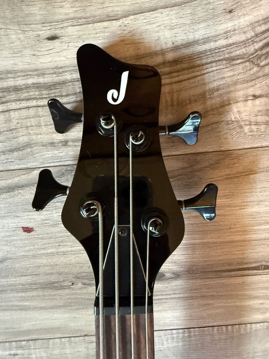 Anthony sale with Musical instruments , Gemstones, Tools, furniture etc photo 9
