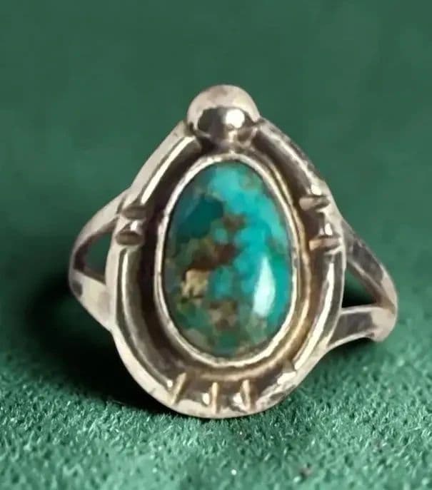 Vintage Jewelry Finds & Statement Pieces photo 2