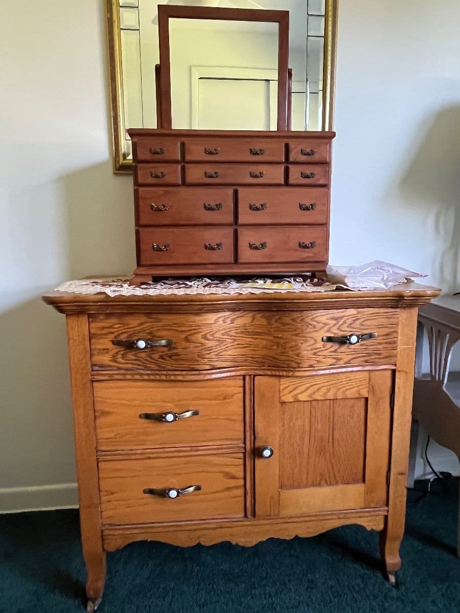The Spotless Home and Moving Sale Fredonia, NY photo 6