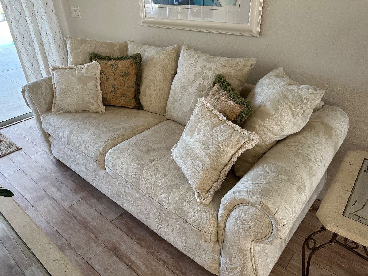 High End furnishings & Accessories photo 6