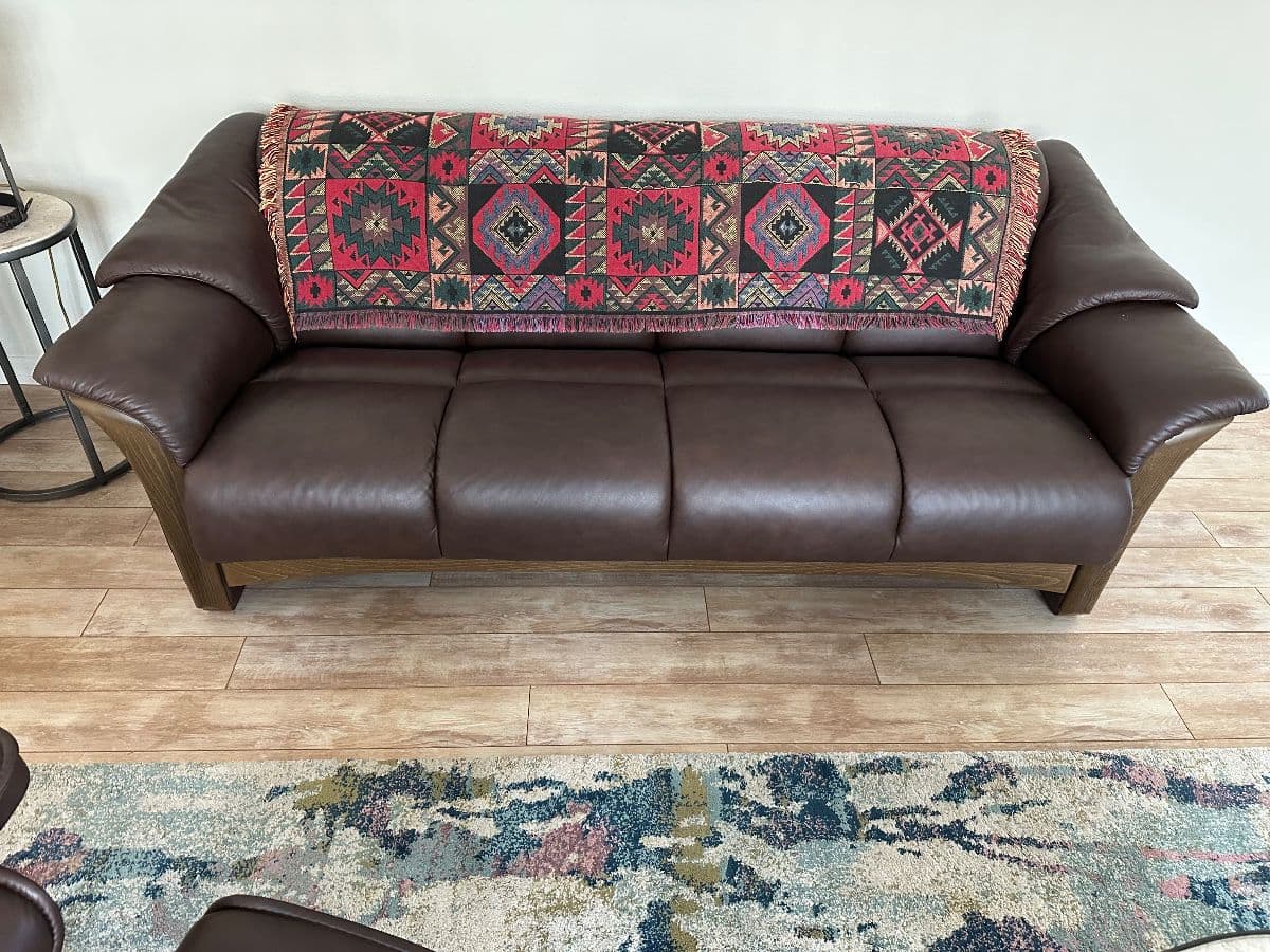 High End furnishings & Accessories photo 2