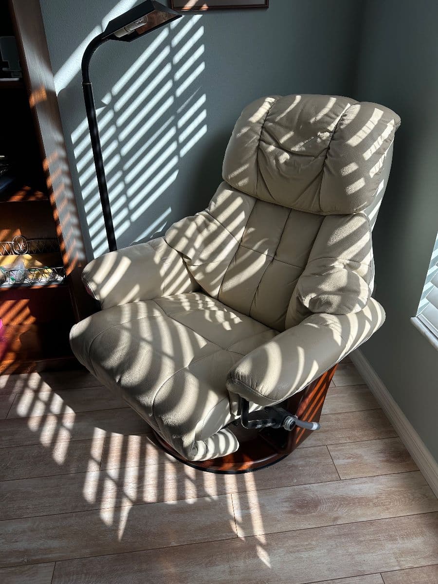 High End furnishings & Accessories photo 4