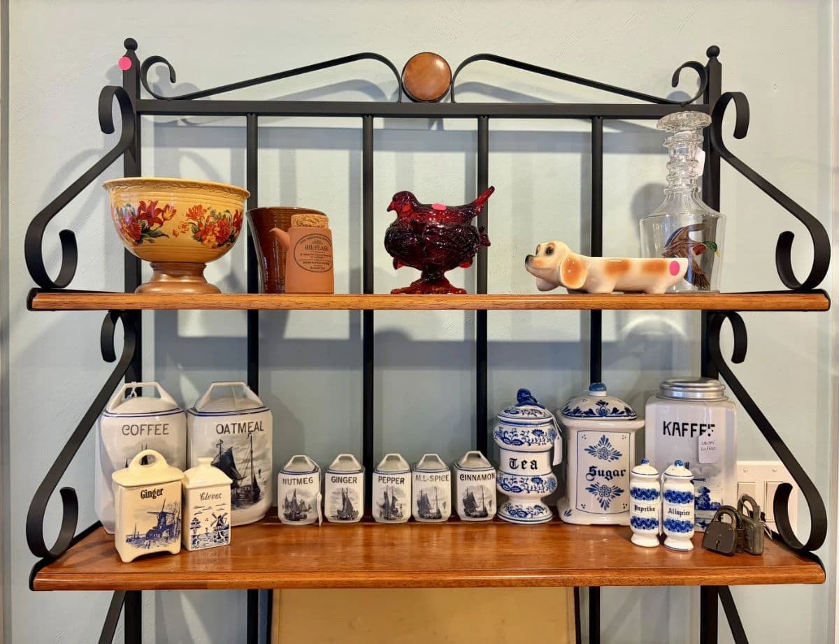 Sunday Discounts! Middle Plantation Estate Sale photo 12