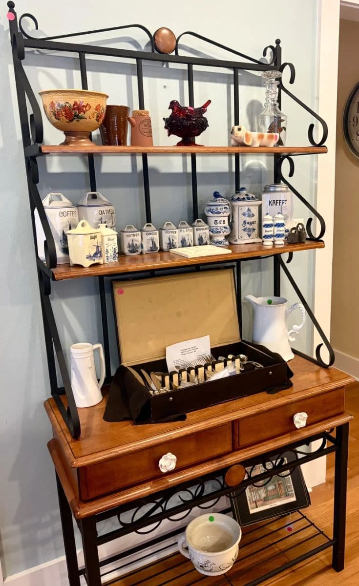 Sunday Discounts! Middle Plantation Estate Sale photo 10