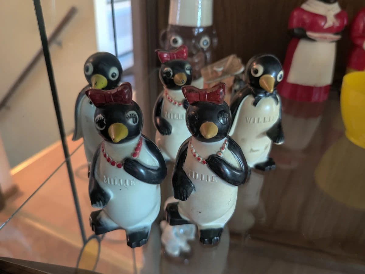 Rewind to the Good Old Days: Incredible Antiques & Vintage Finds. photo 6