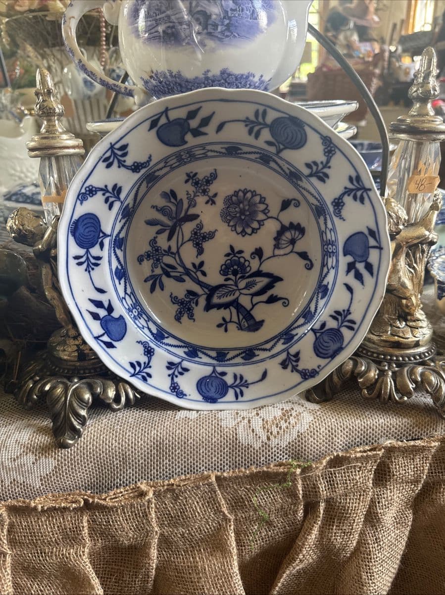 New Vintage Estate Store! Tons of great items! Records, Fishing, golf, Flo Blue, Garden, Delft, photo 12