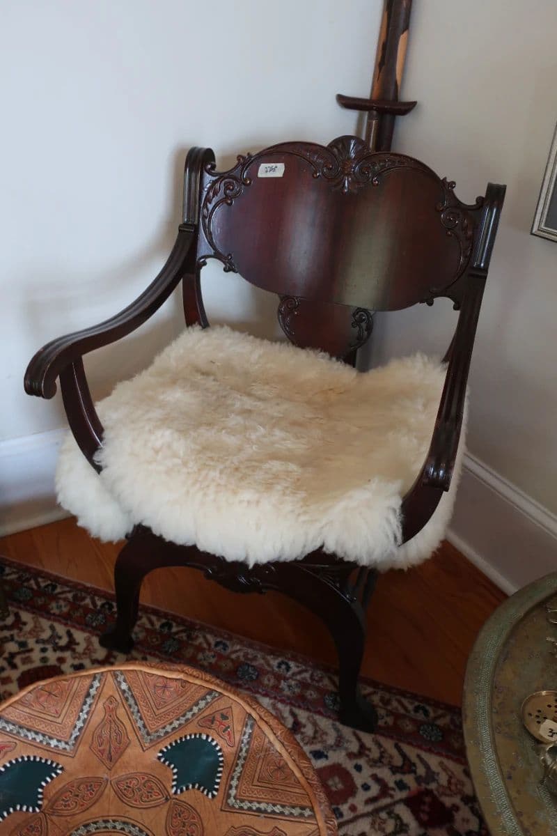 DIVINE FINDS ESTATE SALE IN FUREY PLANTATION photo 8