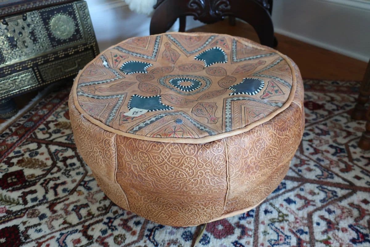 DIVINE FINDS ESTATE SALE IN FUREY PLANTATION photo 11