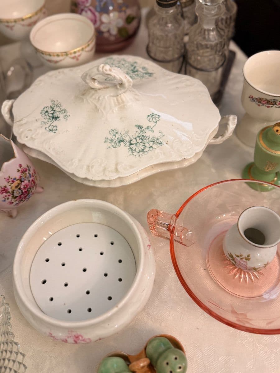 Wingrove Estate Sale photo 5
